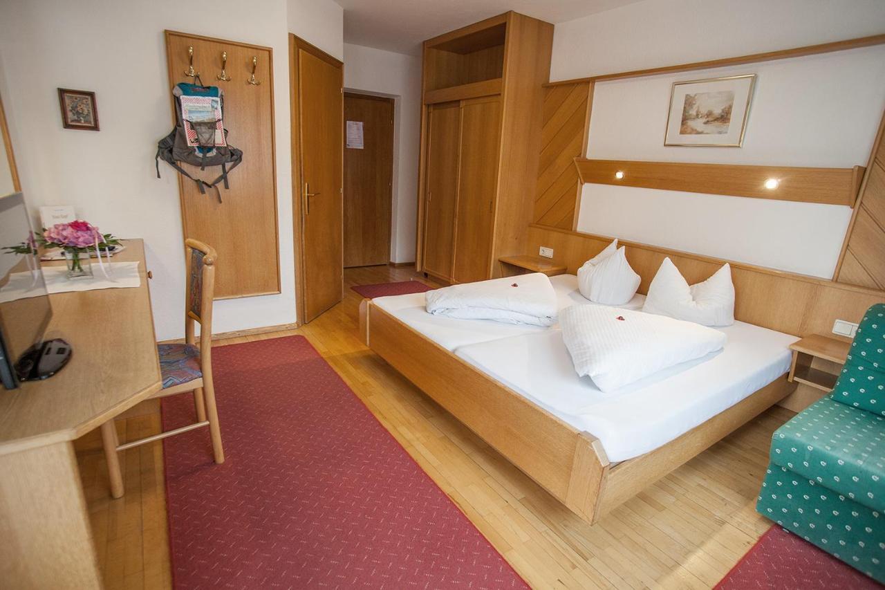 Hotel Auderer Имст Екстериор снимка